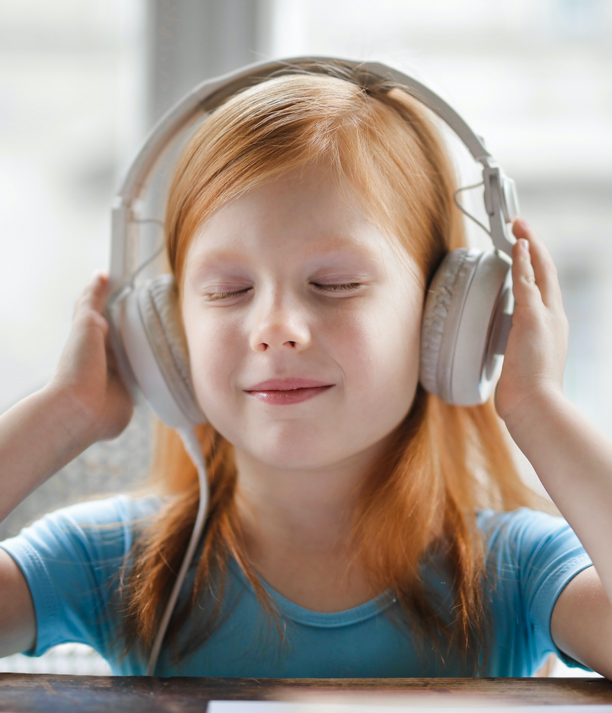 Top 5 Spanish Audiobook Series for Kids, Entertaining Audiolibros for Little Ones